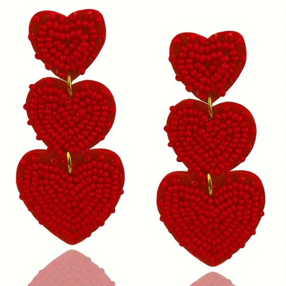 Red Three Heart Beaded Dangle Earrings